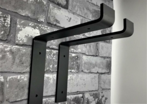 Pair of "Down Style" Scaffold Shelf Brackets - 9" Boards